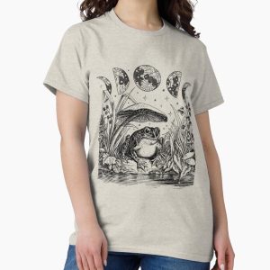 Everyday Select Cottagecore Aesthetic Frog, Mushroom Moon Witchcraft: Vintage Dark Academia, Goblincore Froggy, Emo Grunge Nature Fantasy, Fairycore Toad in Toadstool Pond Classic T-Shirt - Gift for friend