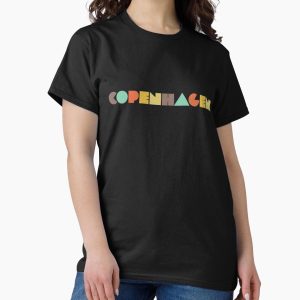 Everyday Select Retro 70s SKATE Text Essential T-Shirt - Gift For Family